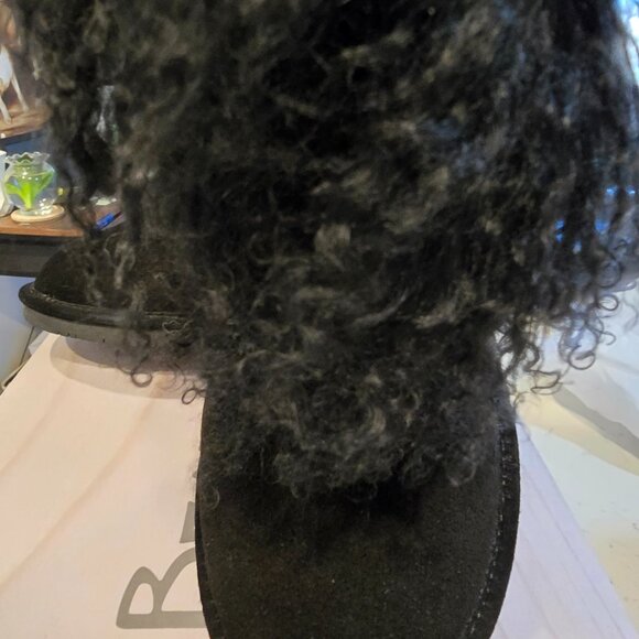 BEARPAW BOO Women's Ankle Furry Boots US 6 Black Suede Curly Lamb Sheepskin - Picture 2 of 16